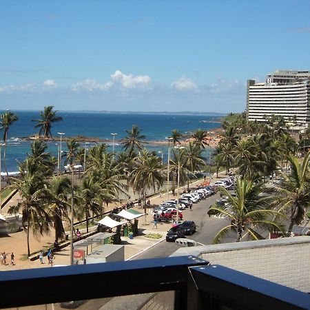 Pequeno E Completo Na Orla Apartment Salvador Exterior photo