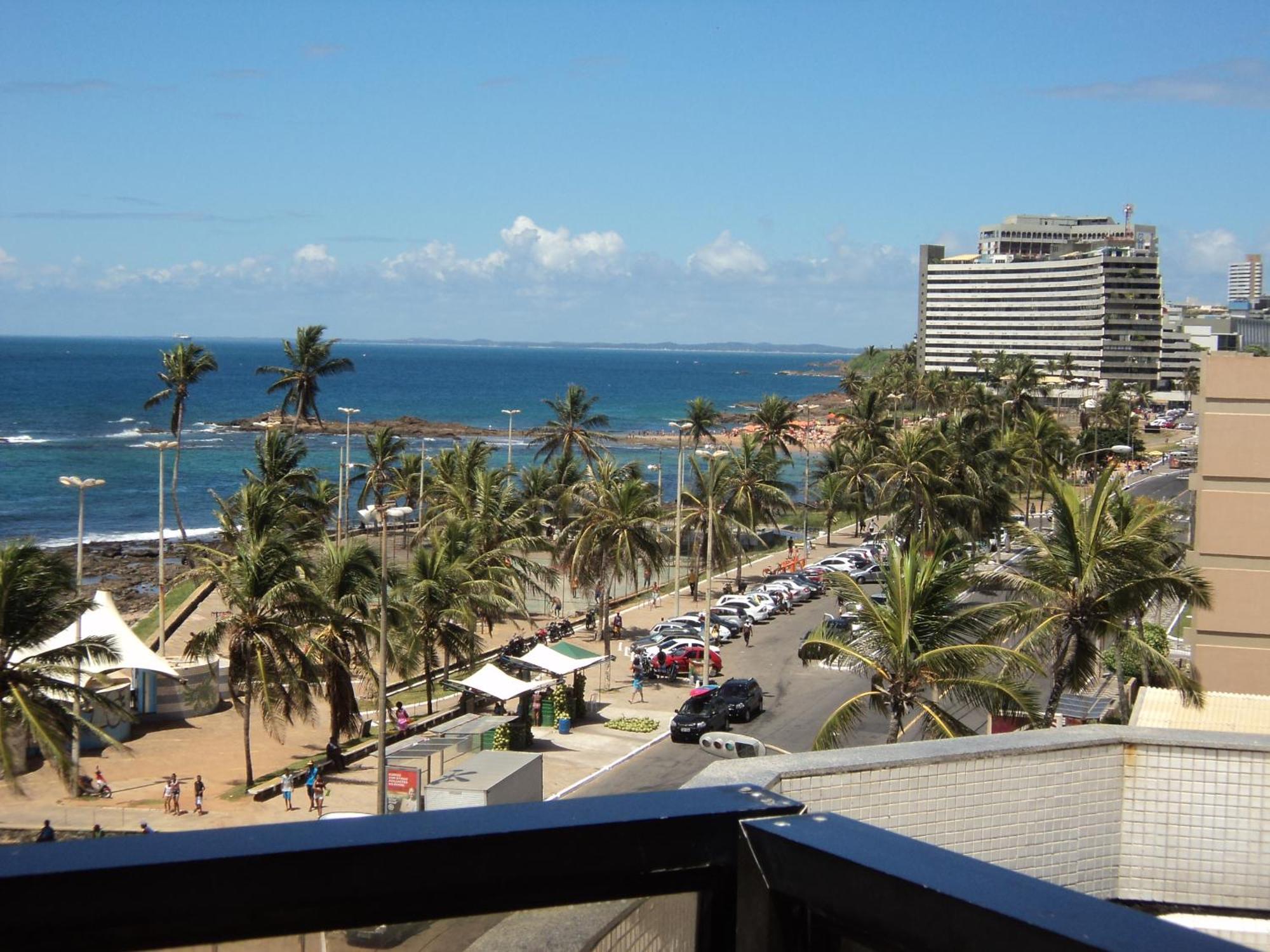Pequeno E Completo Na Orla Apartment Salvador Exterior photo